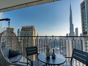 Burj Khalifa & Dubai Dancing Fountain View, 54th Floor & Dubai Mall Access